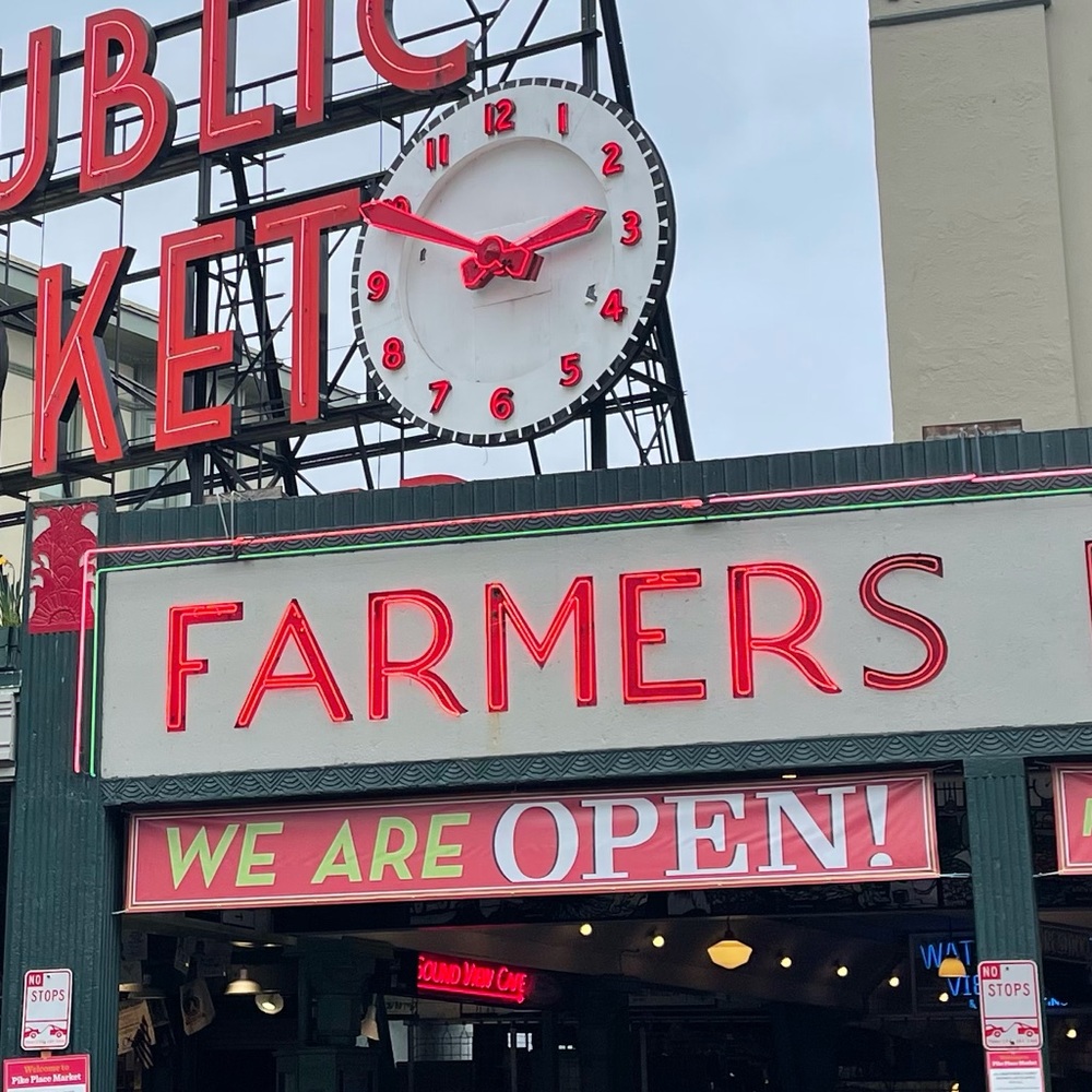 Meet your Posher, Elliott